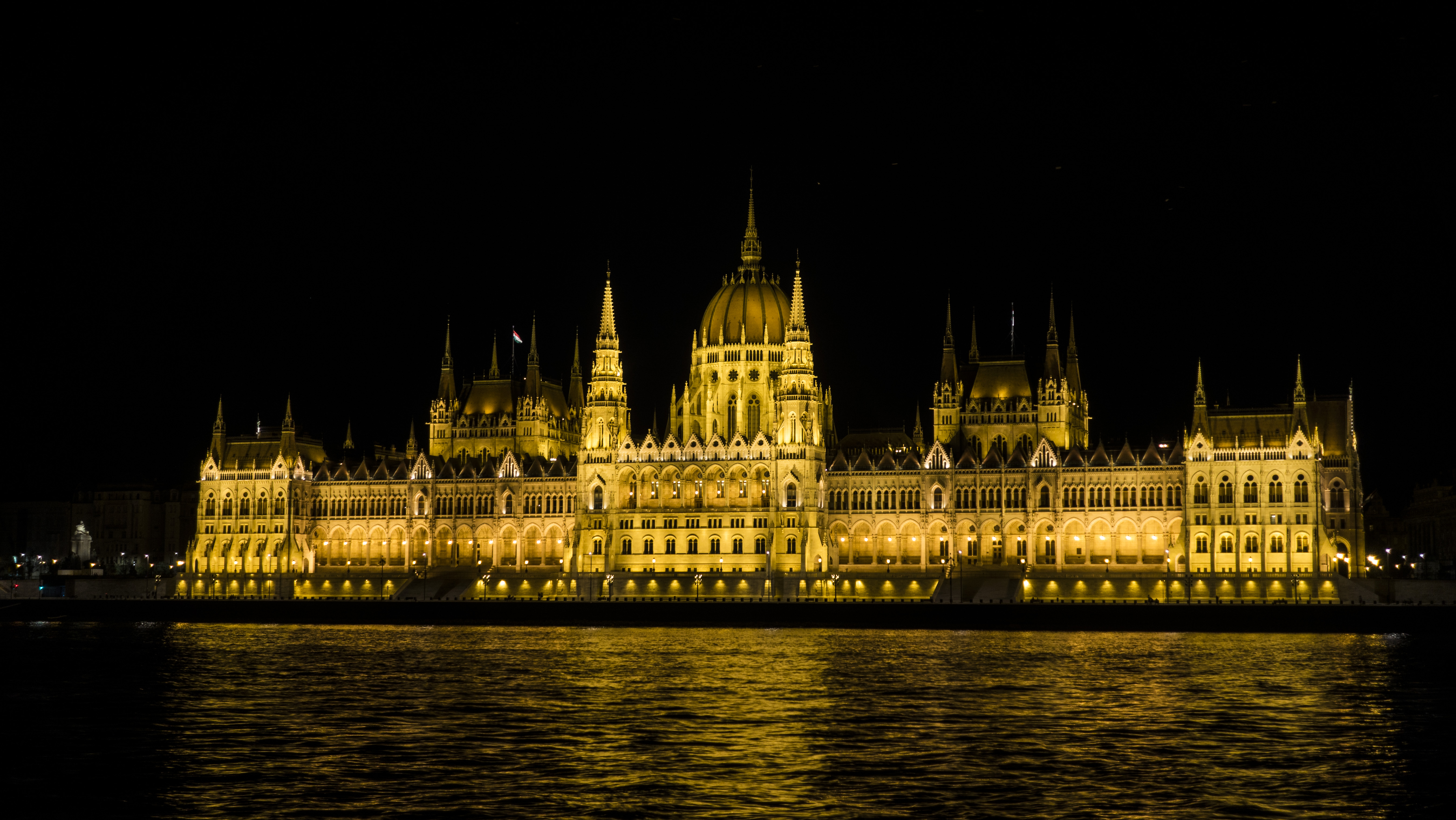 Diario Viena, Bratislava y Budapest (6): Budapest nocturna y despedida