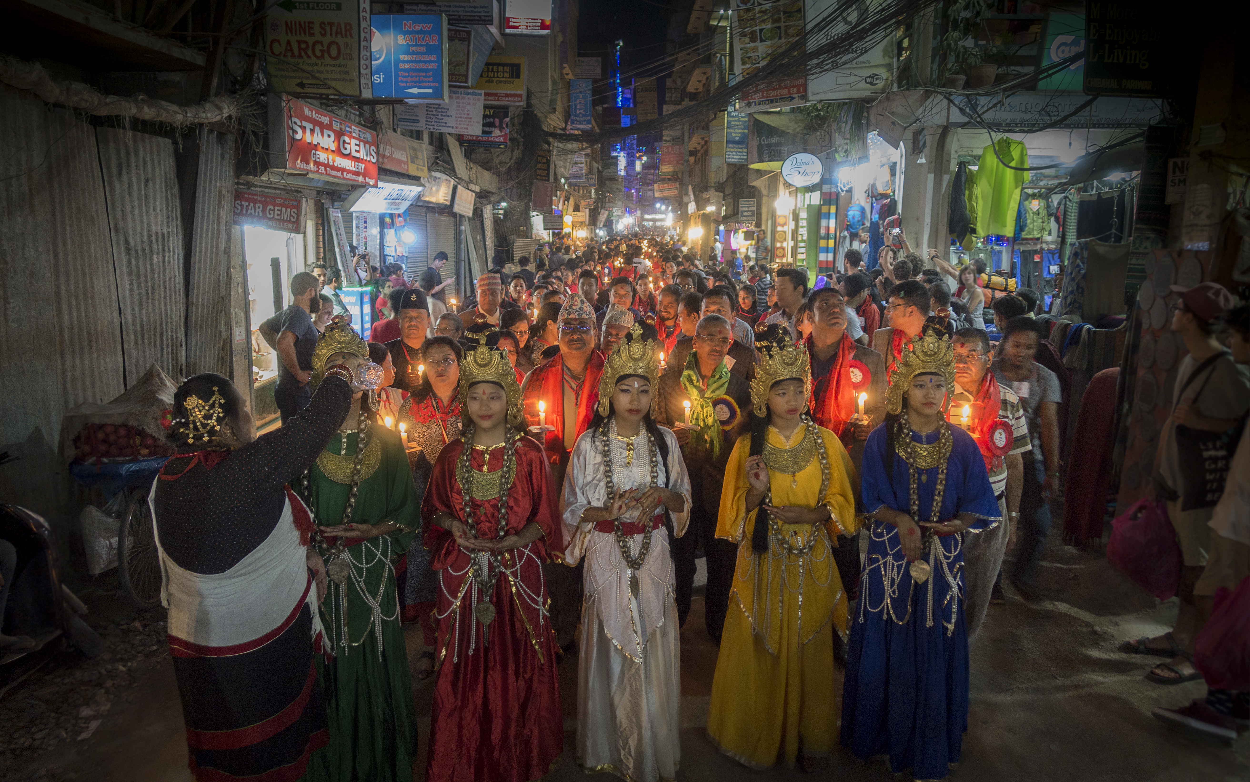 Nepal: De Pokhara a Katmandú y el festival de la luz. - Viaje de 20 días por India y Nepal, con breve escala en Abu Dhabi. (2)