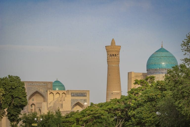 Bujará: la fortaleza de Arq y el minarete Kalyan (9)