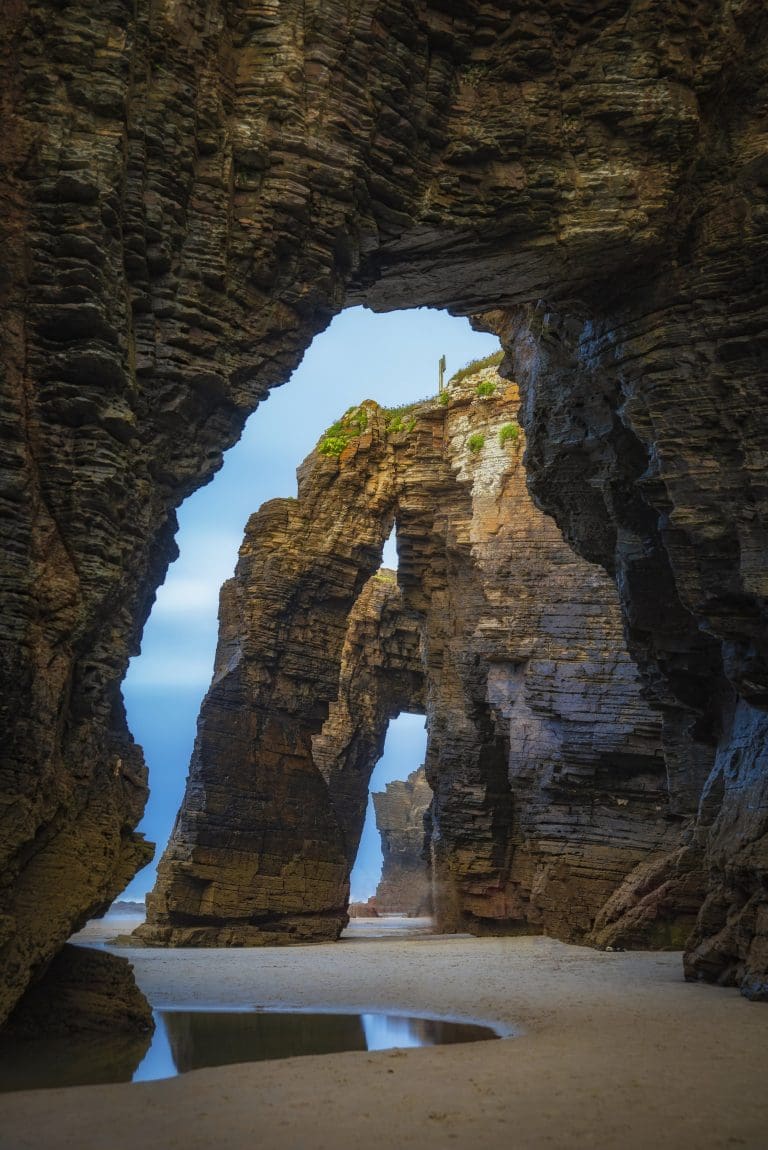 Cómo visitar la playa de las Catedrales (y conseguir fotos sin gente)